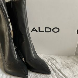 BNIB Aldo Catya black boots